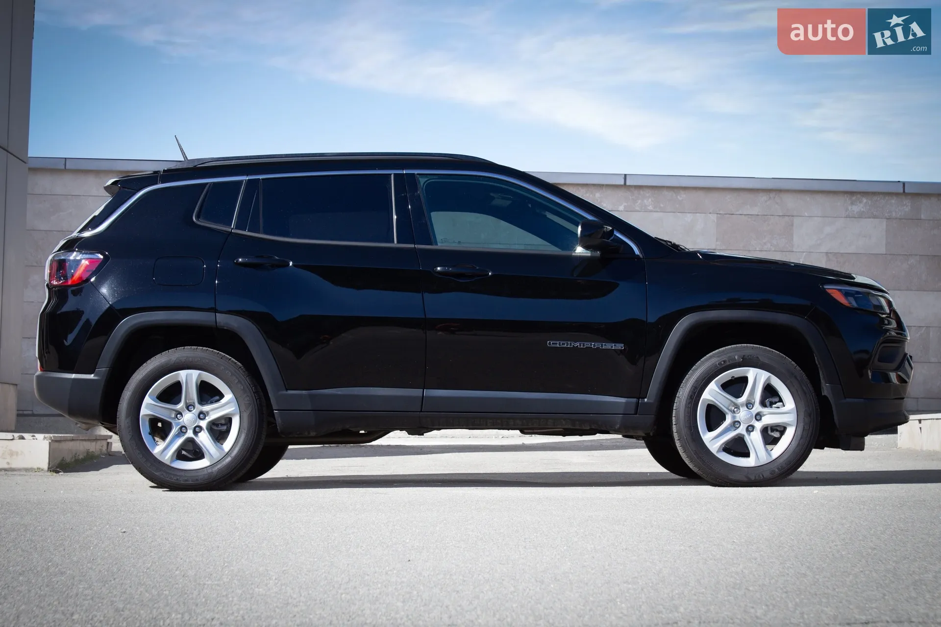 2023 Jeep Compass - мініатюра 3