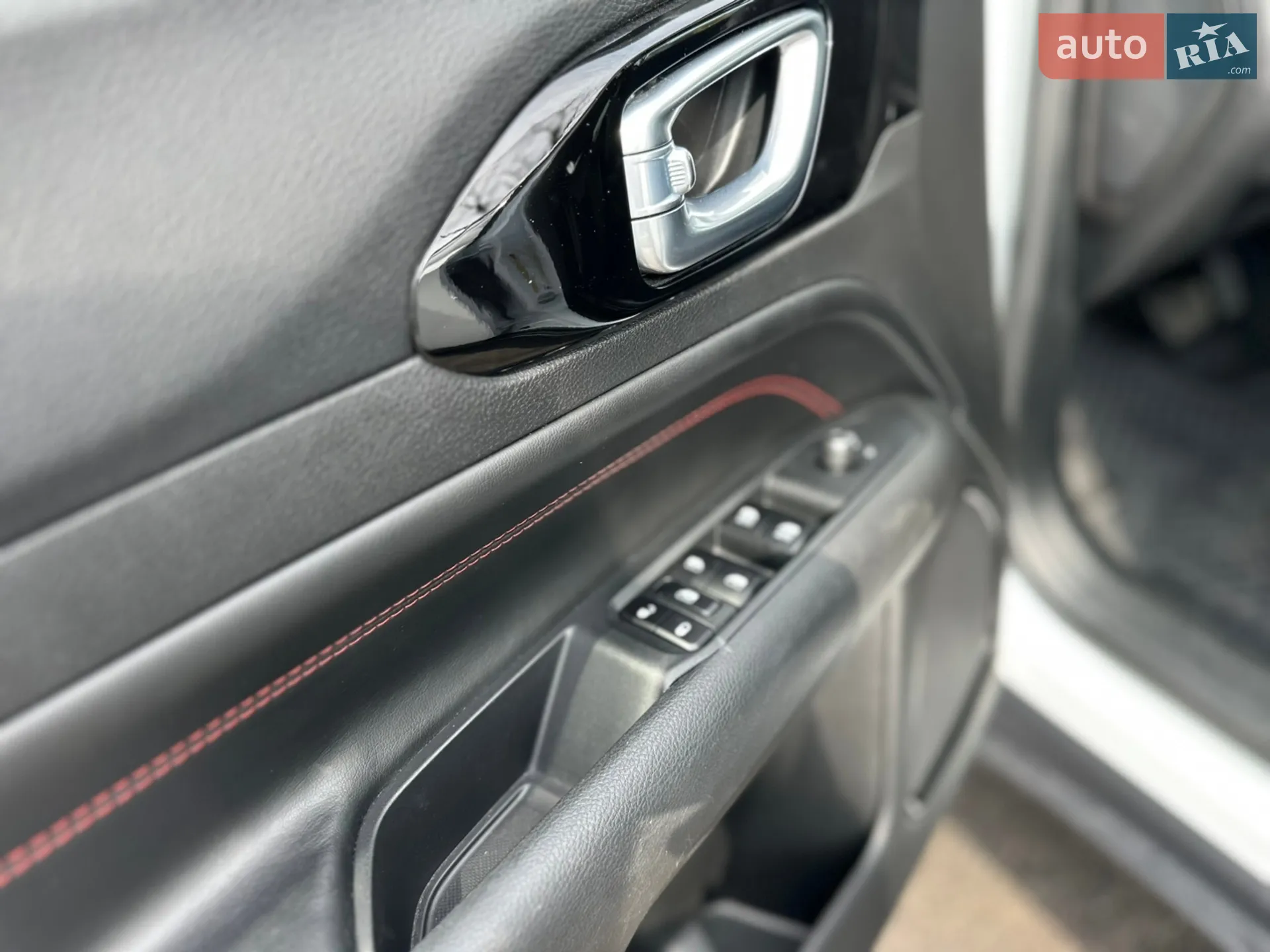 2023 Jeep Compass - мініатюра 21