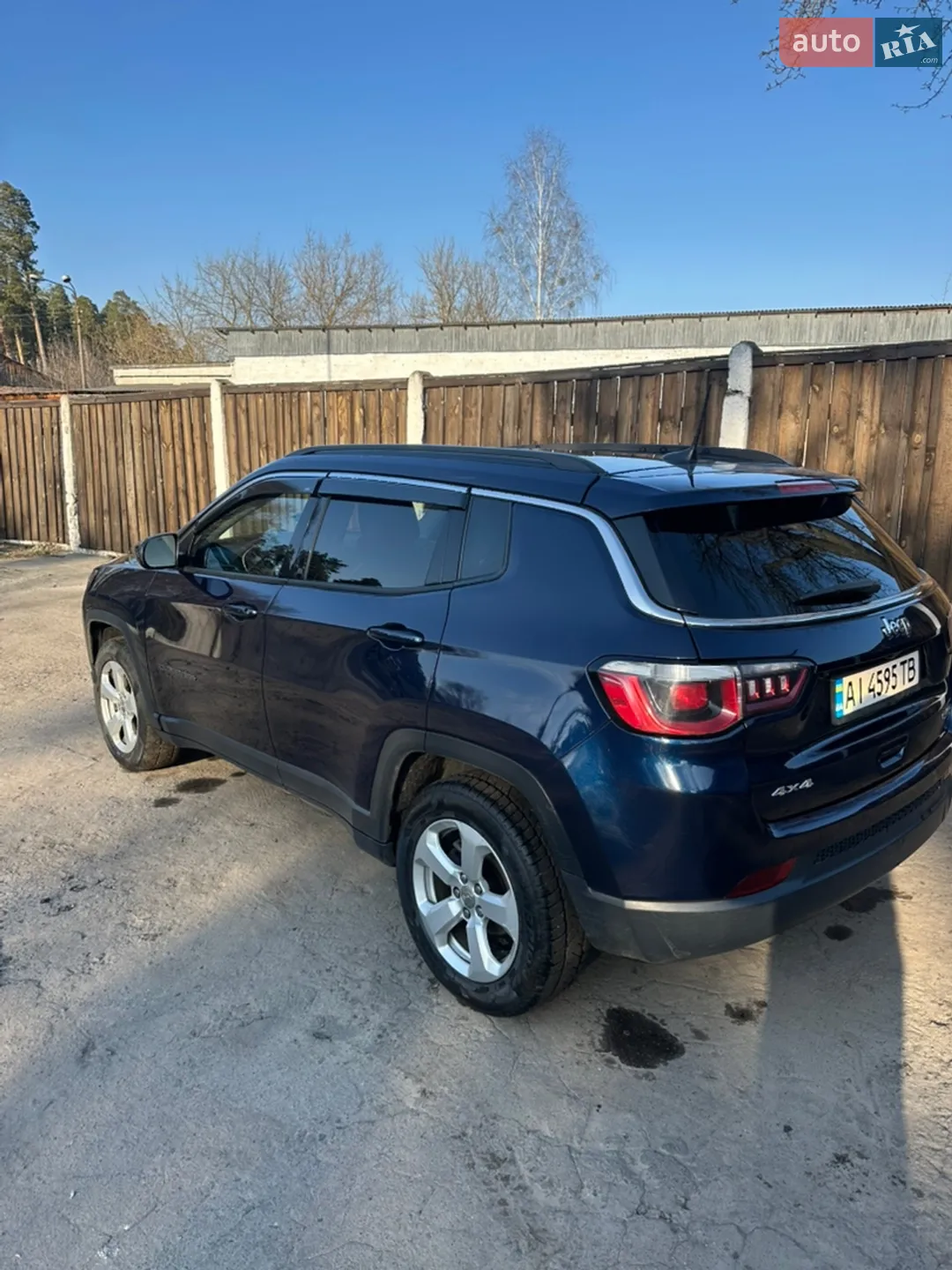 2017 Jeep Compass - мініатюра 2