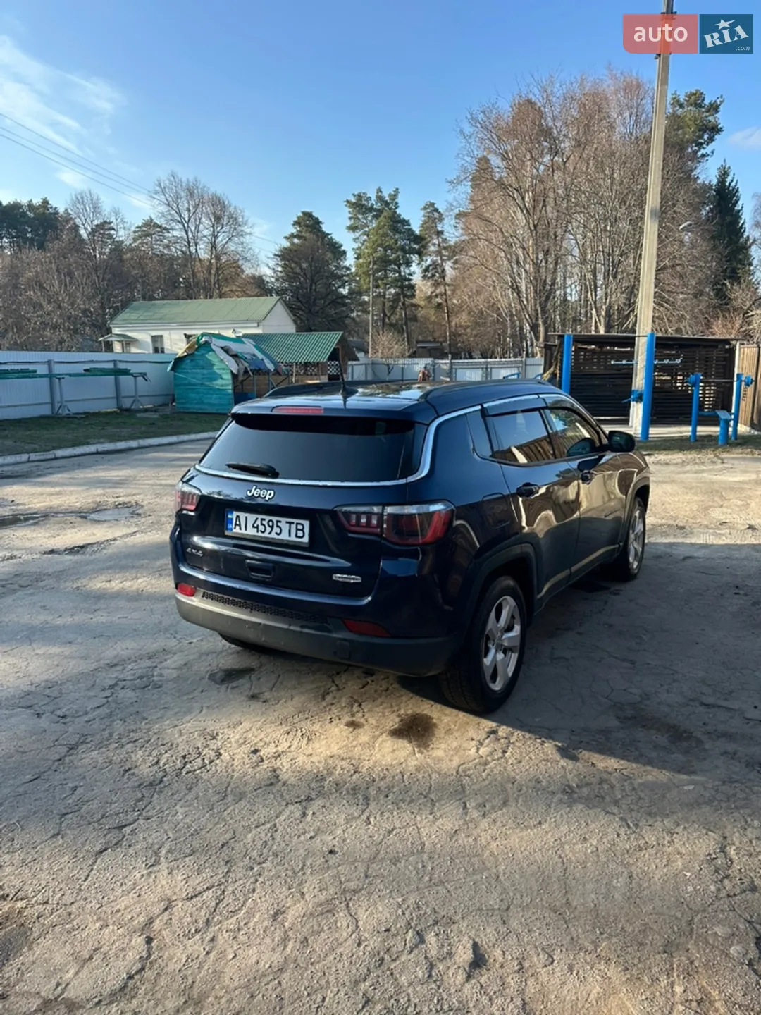 2017 Jeep Compass - мініатюра 3