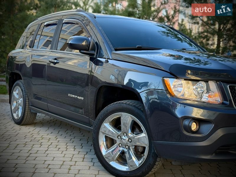 Внедорожник / Кроссовер Jeep Compass 2014 в Ивано-Франковске