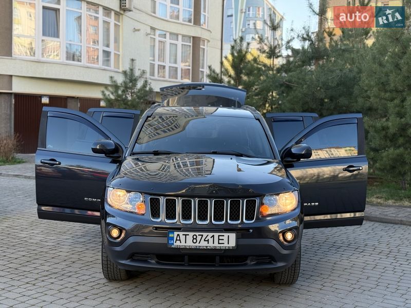 Внедорожник / Кроссовер Jeep Compass 2014 в Ивано-Франковске