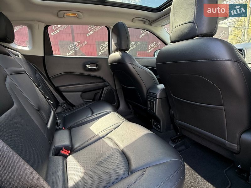 Внедорожник / Кроссовер Jeep Compass 2017 в Сумах