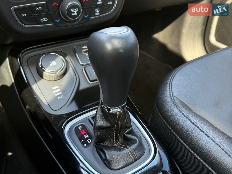 Внедорожник / Кроссовер Jeep Compass 2017 в Сумах