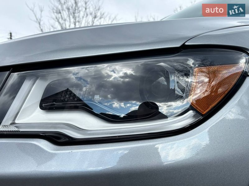 Позашляховик / Кросовер Jeep Compass 2020 в Валках