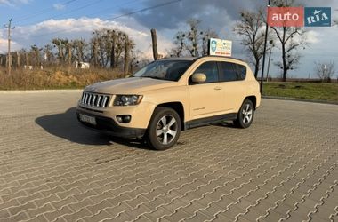 Внедорожник / Кроссовер Jeep Compass 2016 в Святопетровское