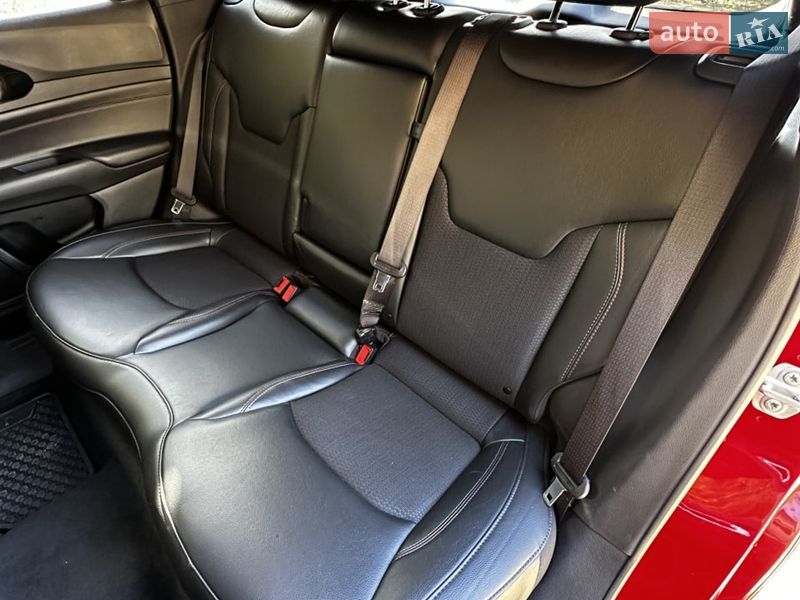 Внедорожник / Кроссовер Jeep Compass 2023 в Белогородке фото 17 Внедорожник / Кроссовер Jeep Compass 2023 в Белогородке