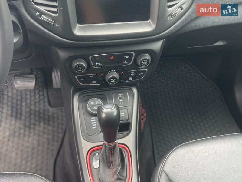Внедорожник / Кроссовер Jeep Compass 2021 в Киеве