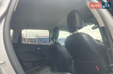Внедорожник / Кроссовер Jeep Compass 2021 в Киеве