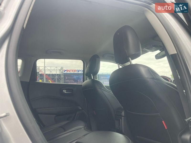 Внедорожник / Кроссовер Jeep Compass 2021 в Киеве