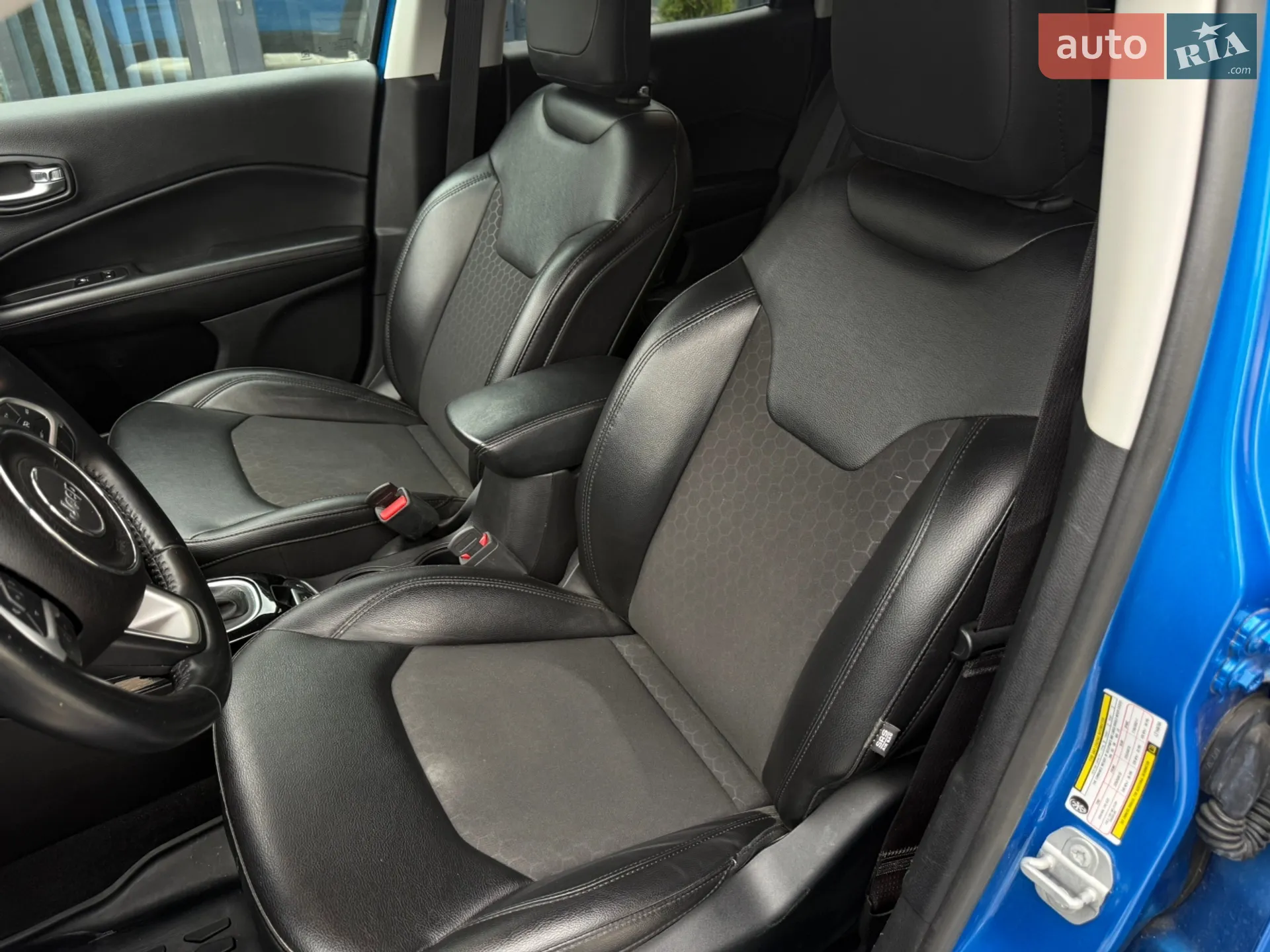 2019 Jeep Compass - мініатюра 13