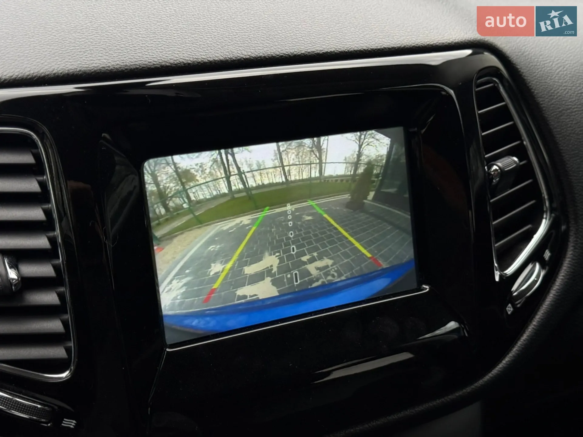 2019 Jeep Compass - мініатюра 21