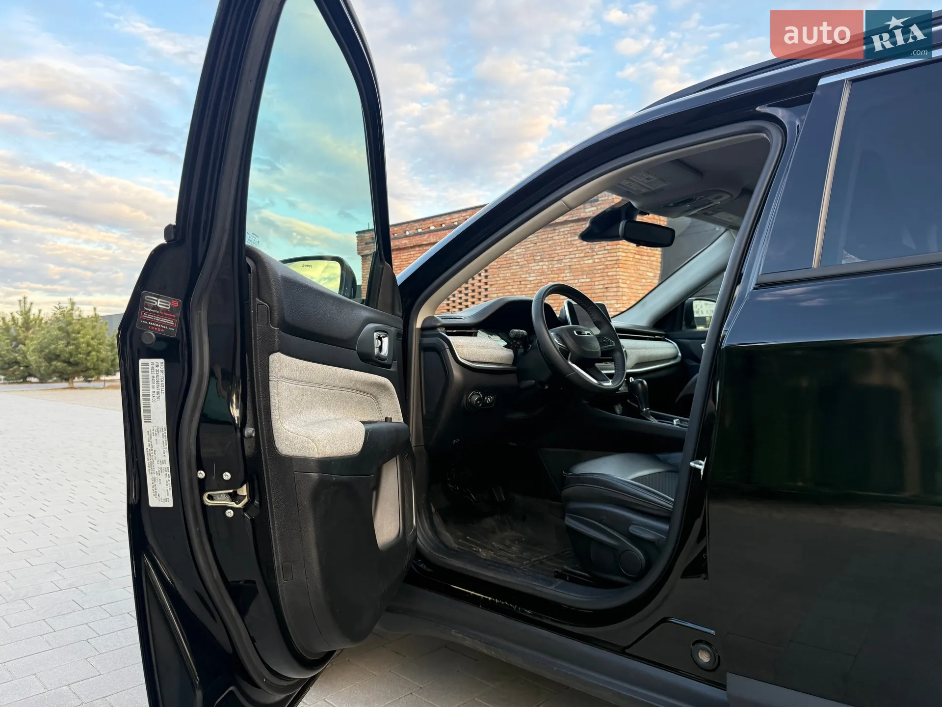 2021 Jeep Compass - мініатюра 60