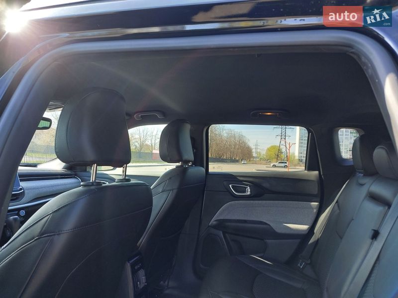 Внедорожник / Кроссовер Jeep Compass 2025 в Чернигове