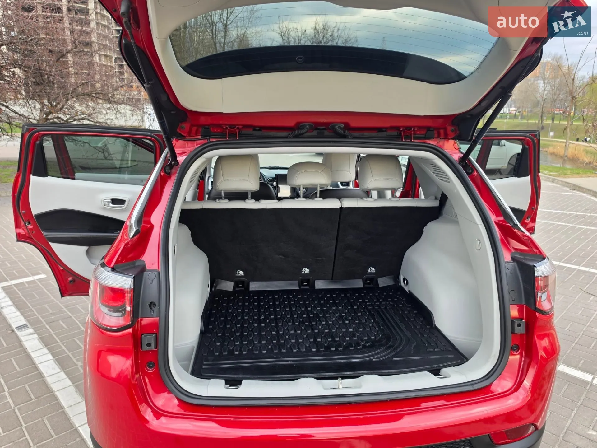 2019 Jeep Compass - мініатюра 30