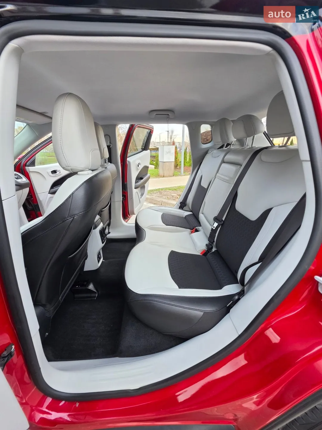 2019 Jeep Compass - мініатюра 66