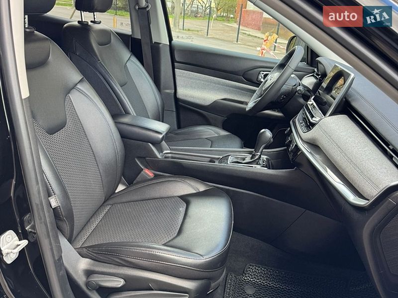 Позашляховик / Кросовер Jeep Compass 2022 в Фастові