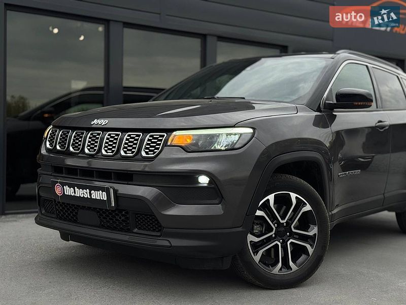 Внедорожник / Кроссовер Jeep Compass 2023 в Ровно