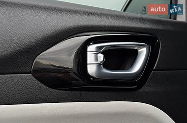 Внедорожник / Кроссовер Jeep Compass 2023 в Ровно