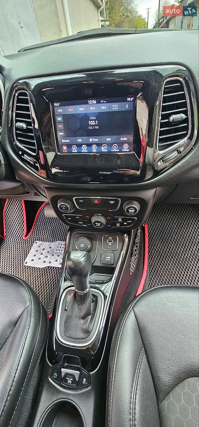 2018 Jeep Compass - мініатюра 12