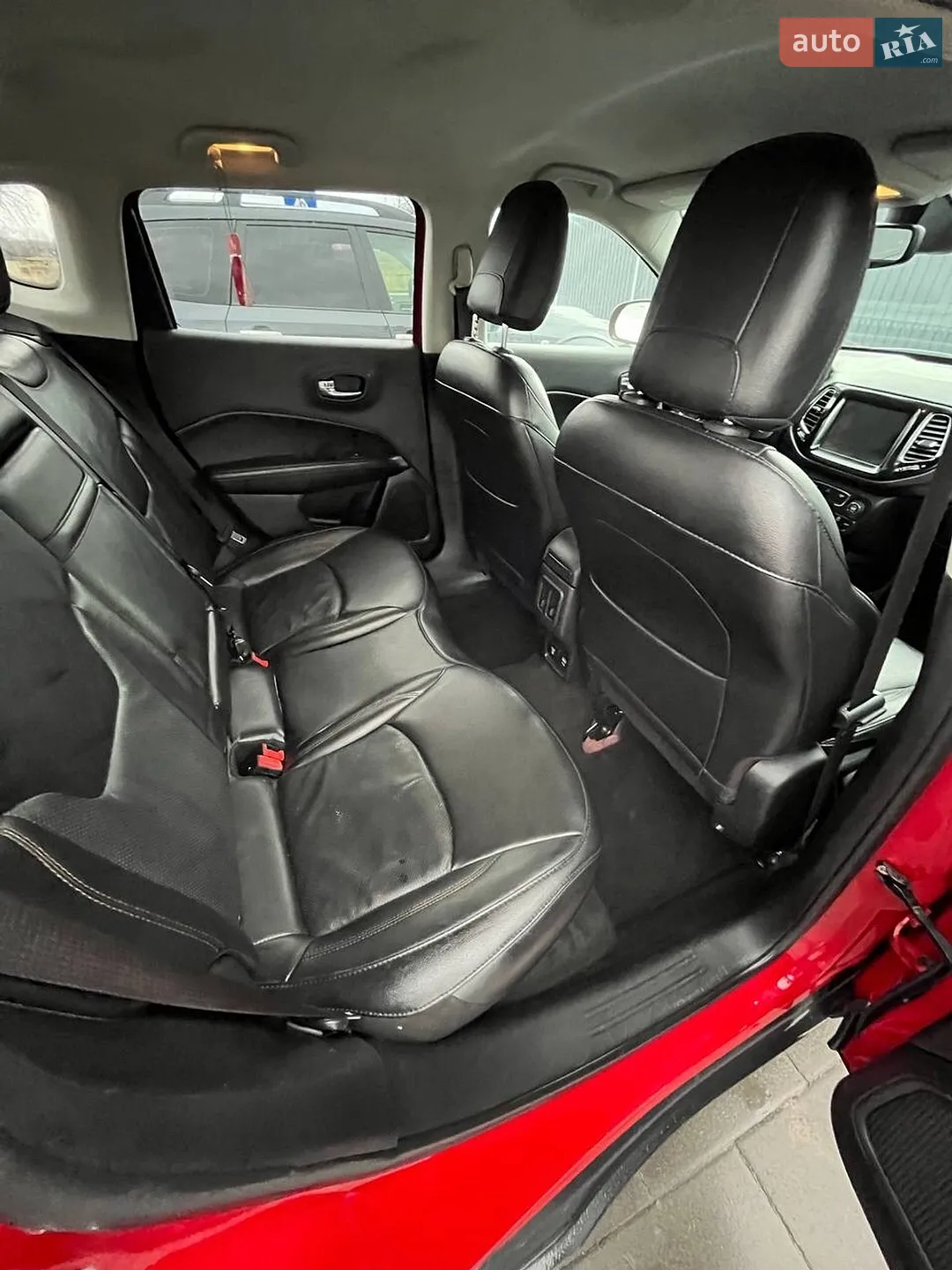 2019 Jeep Compass - мініатюра 29