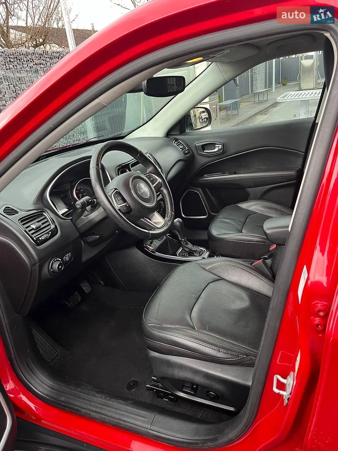 2019 Jeep Compass - мініатюра 38