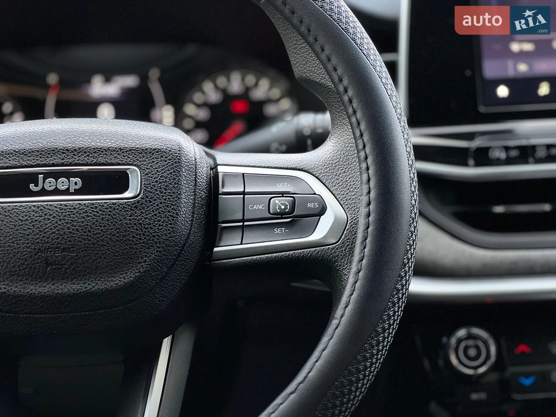 2022 Jeep Compass - мініатюра 13