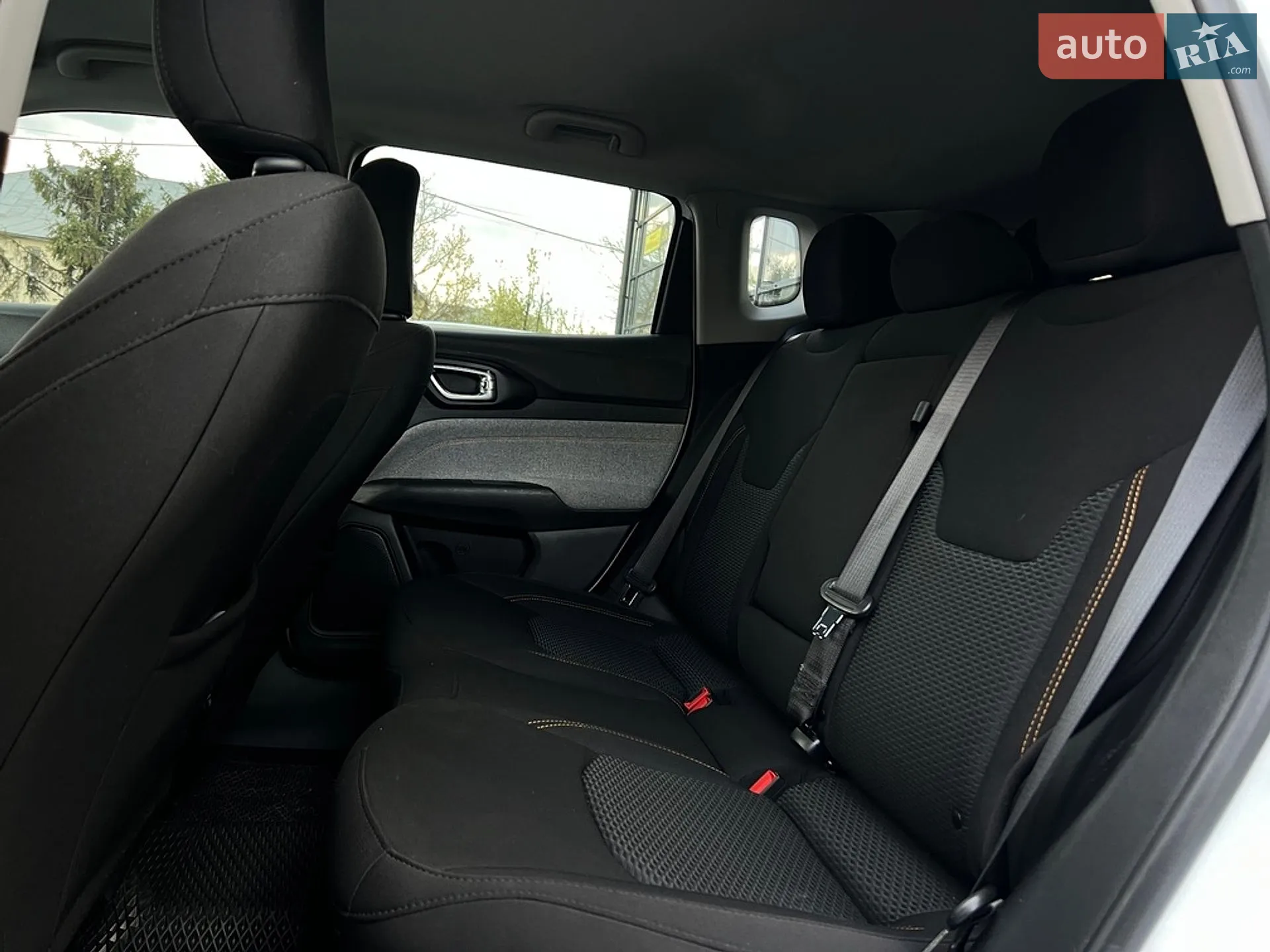 2022 Jeep Compass - мініатюра 21