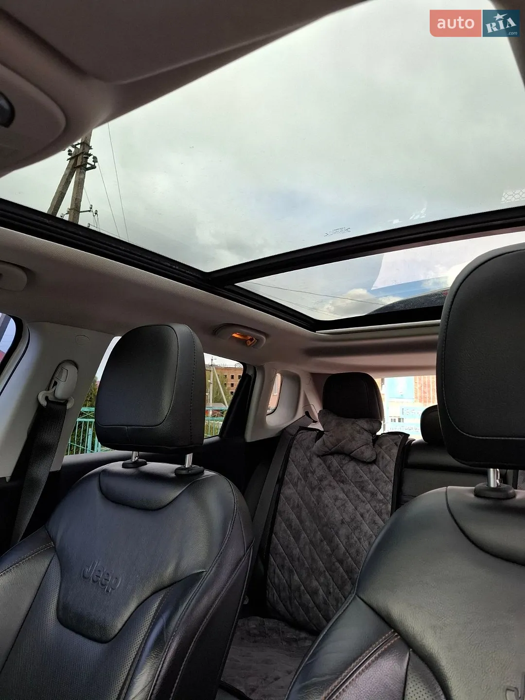 2017 Jeep Compass - мініатюра 16
