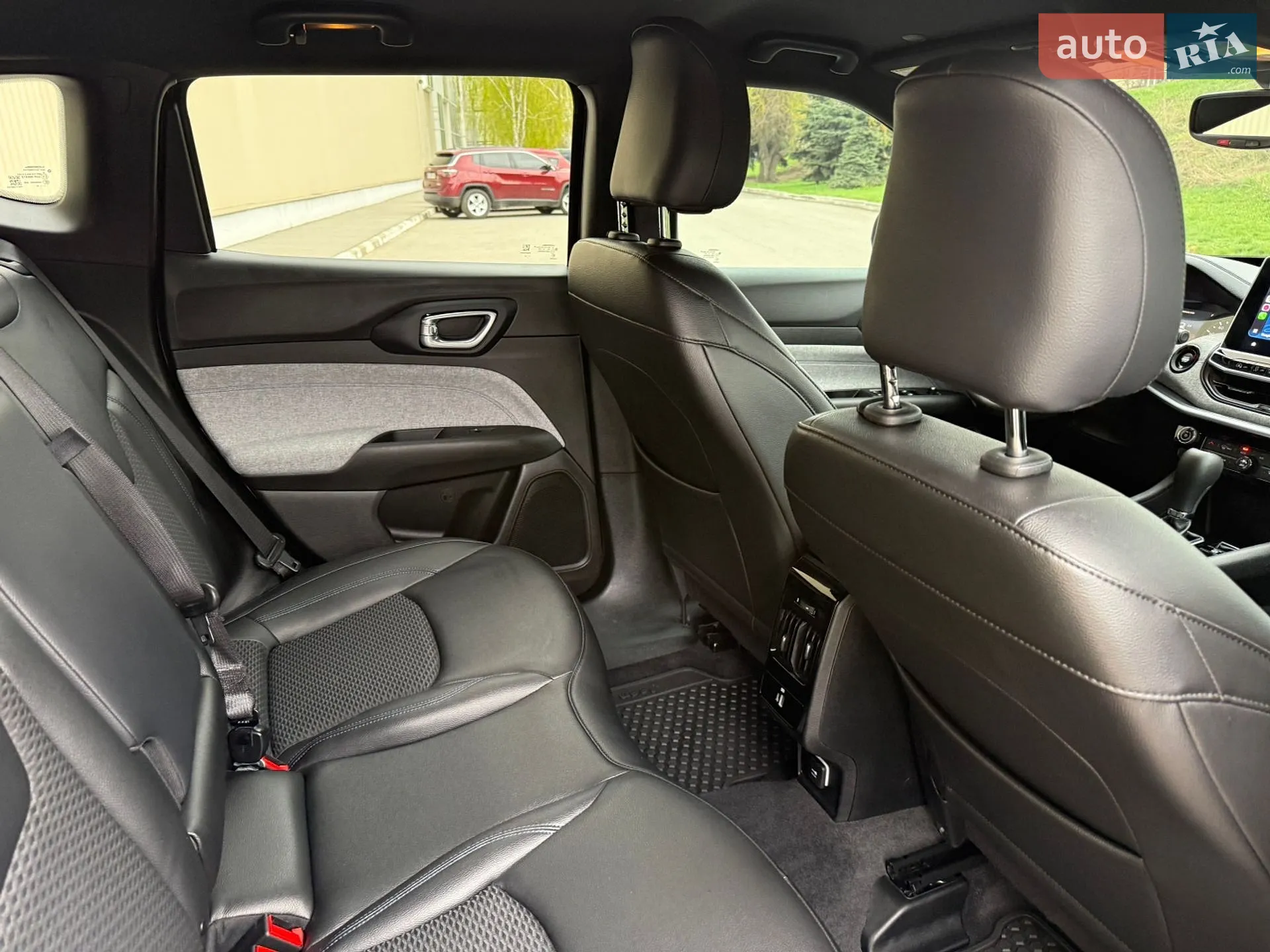 2024 Jeep Compass - мініатюра 27