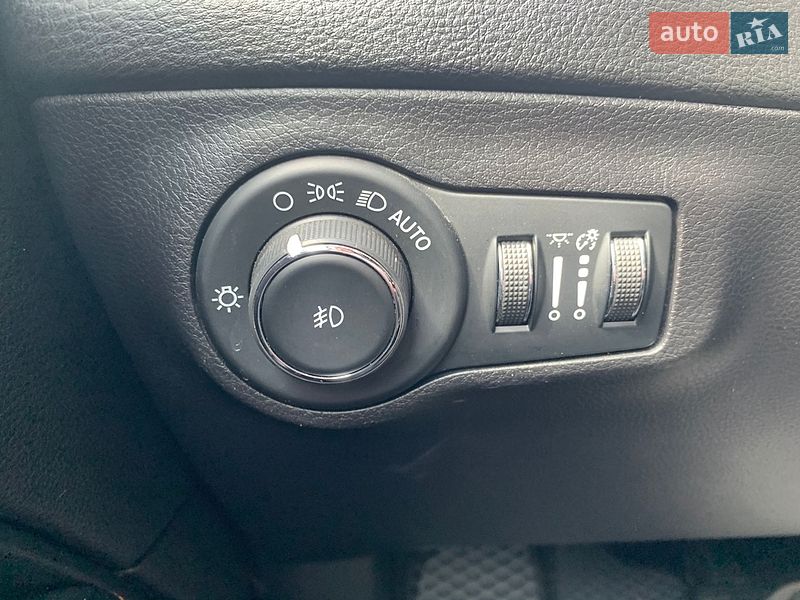 Позашляховик / Кросовер Jeep Compass 2019 в Одесі