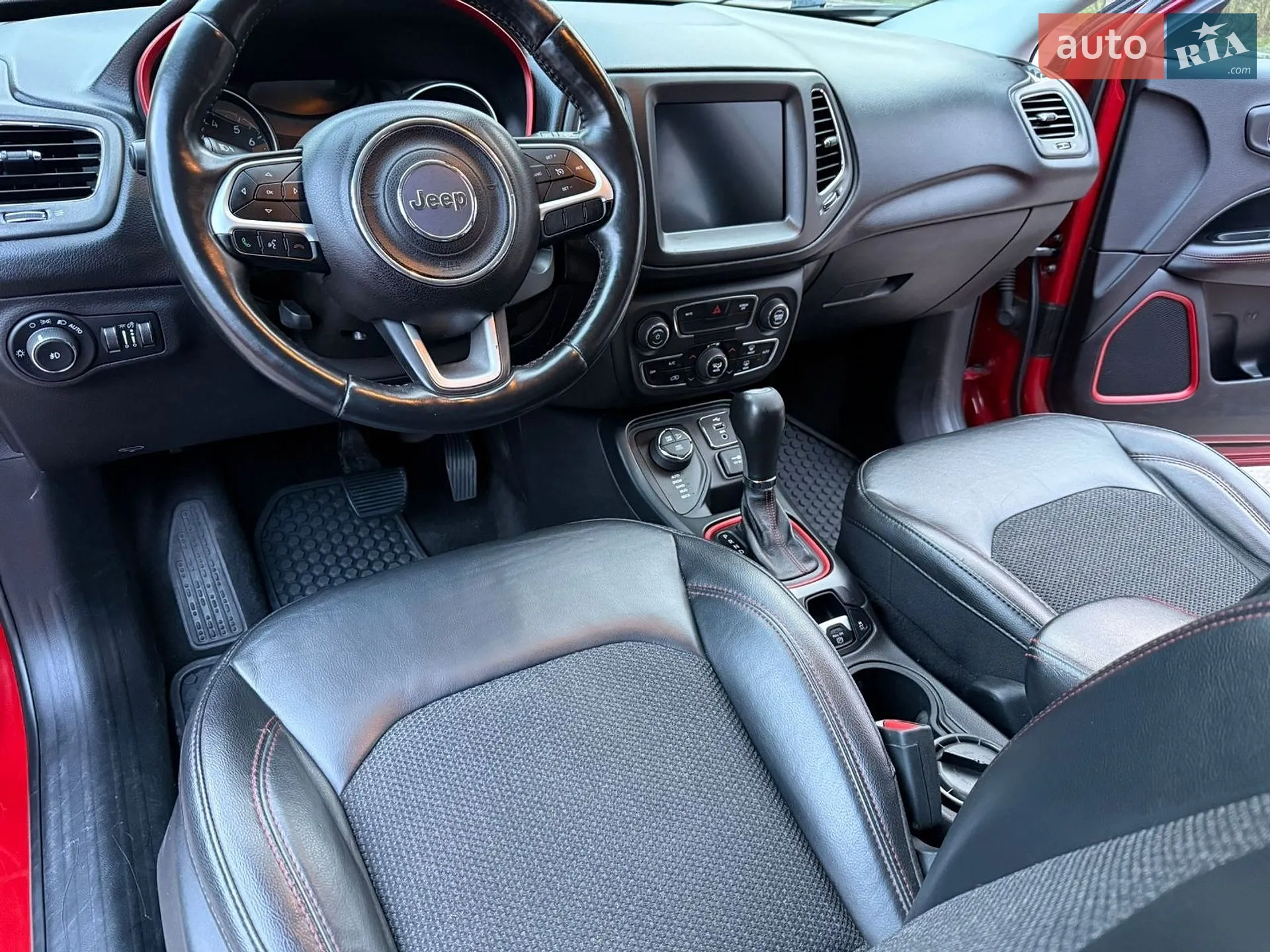 2018 Jeep Compass - мініатюра 19