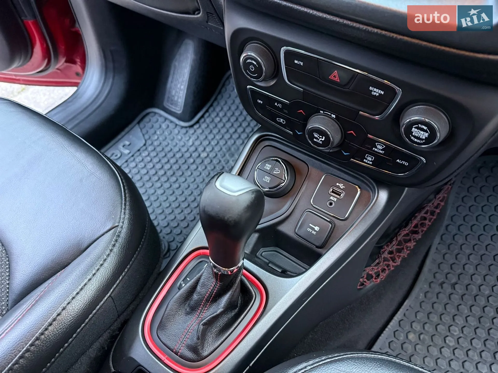 2018 Jeep Compass - мініатюра 24