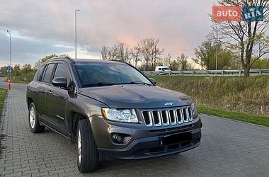 Внедорожник / Кроссовер Jeep Compass 2014 в Василькове