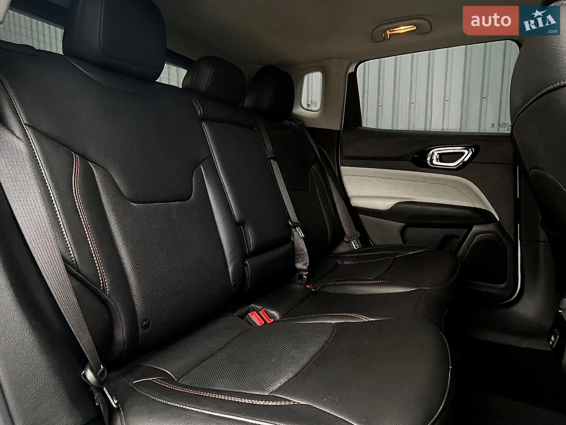 2021 Jeep Compass - мініатюра 13