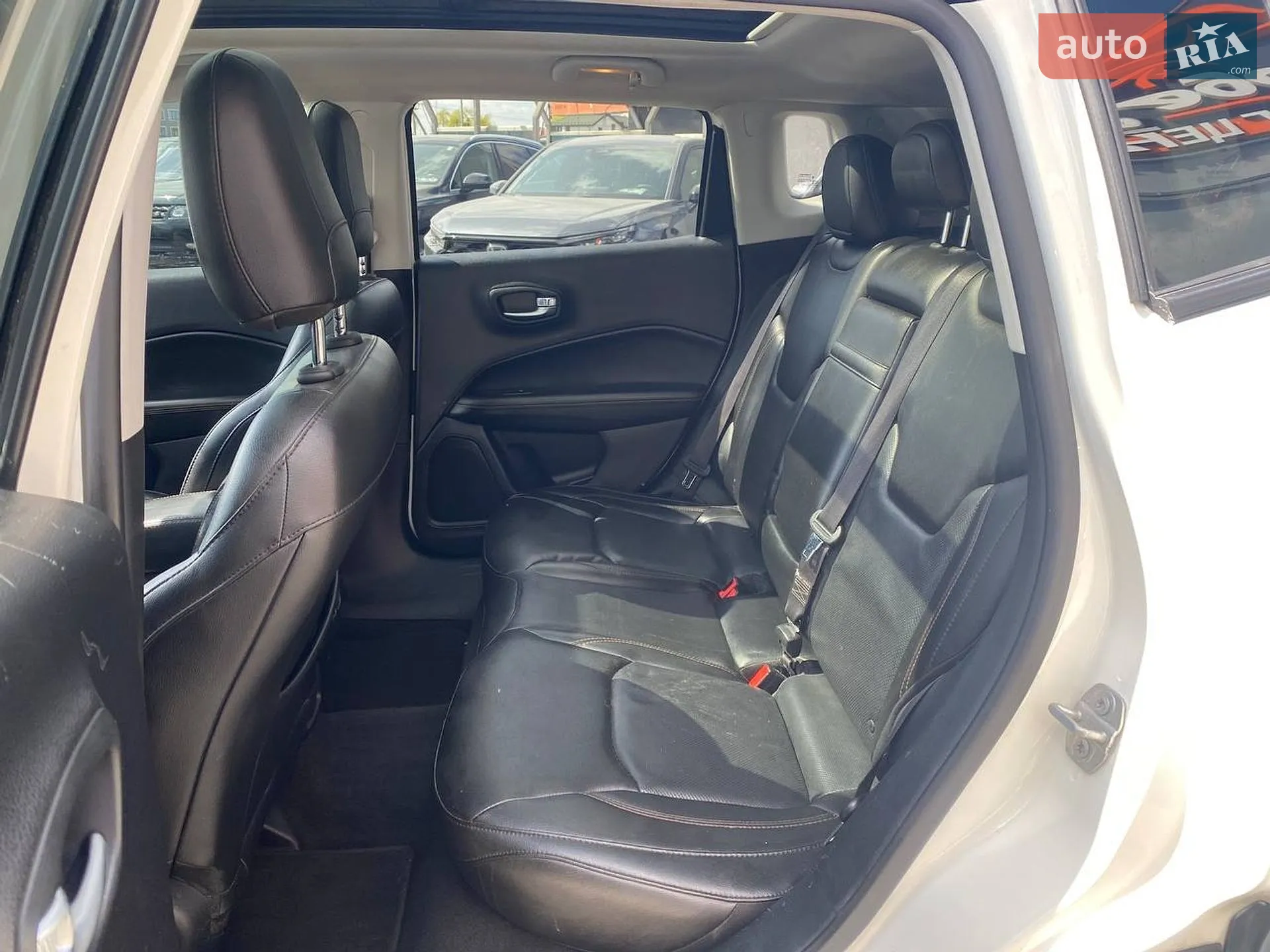 2017 Jeep Compass - мініатюра 20