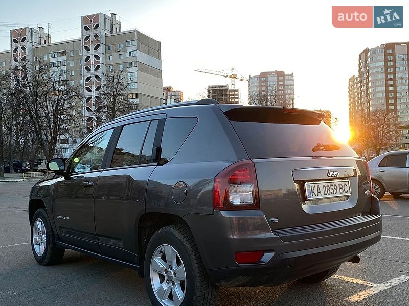 Позашляховик / Кросовер Jeep Compass 2016 в Броварах фото 7 Позашляховик / Кросовер Jeep Compass 2016 в Броварах