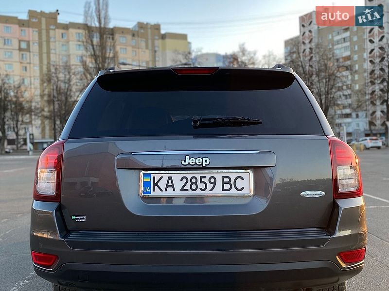 Позашляховик / Кросовер Jeep Compass 2016 в Броварах фото 9 Позашляховик / Кросовер Jeep Compass 2016 в Броварах