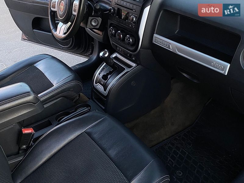 Внедорожник / Кроссовер Jeep Compass 2016 в Броварах