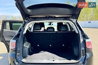 Внедорожник / Кроссовер Jeep Compass 2018 в Киеве