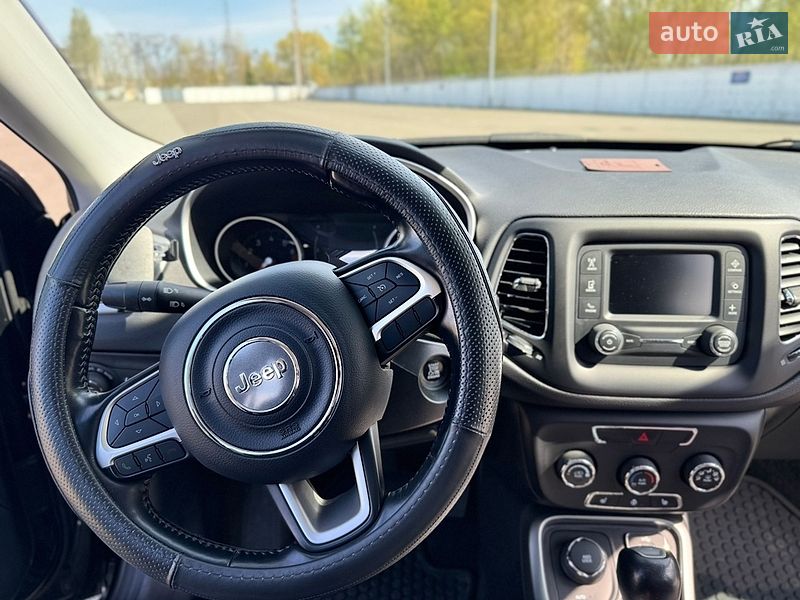 Внедорожник / Кроссовер Jeep Compass 2018 в Киеве