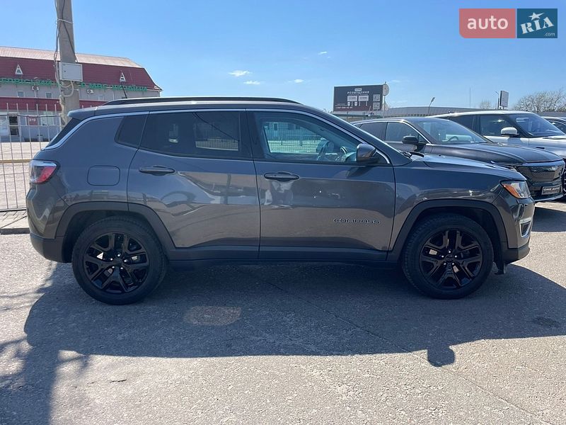 Позашляховик / Кросовер Jeep Compass 2020 в Києві