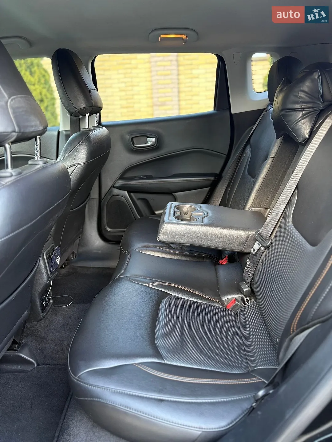 2017 Jeep Compass - мініатюра 12