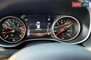 Внедорожник / Кроссовер Jeep Compass 2017 в Киеве