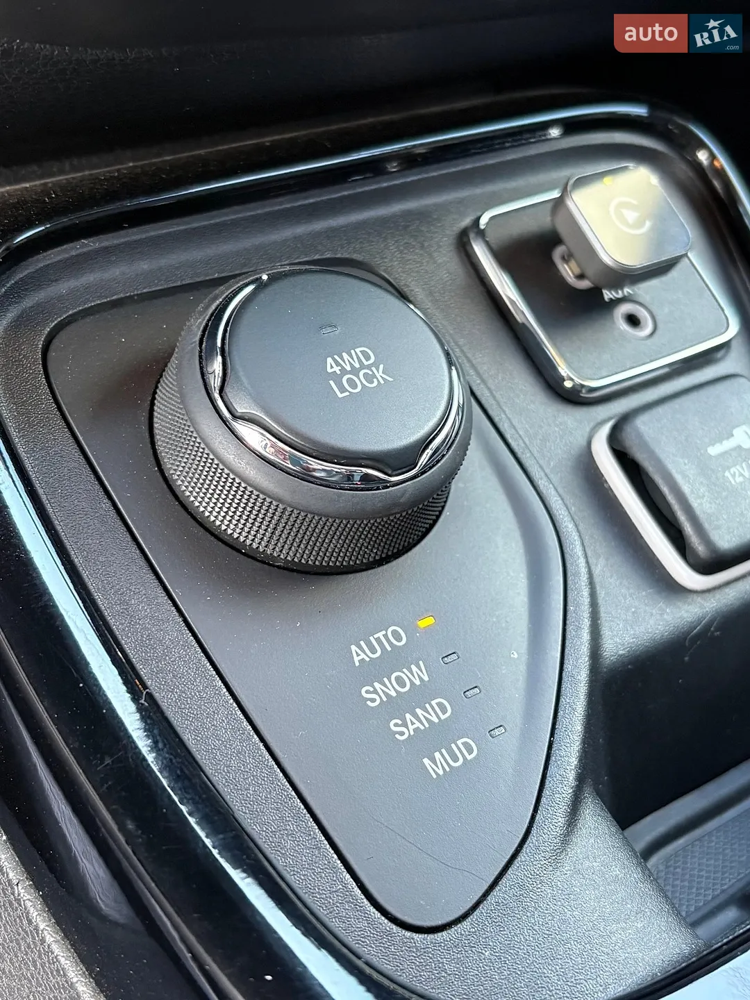 2017 Jeep Compass - мініатюра 19