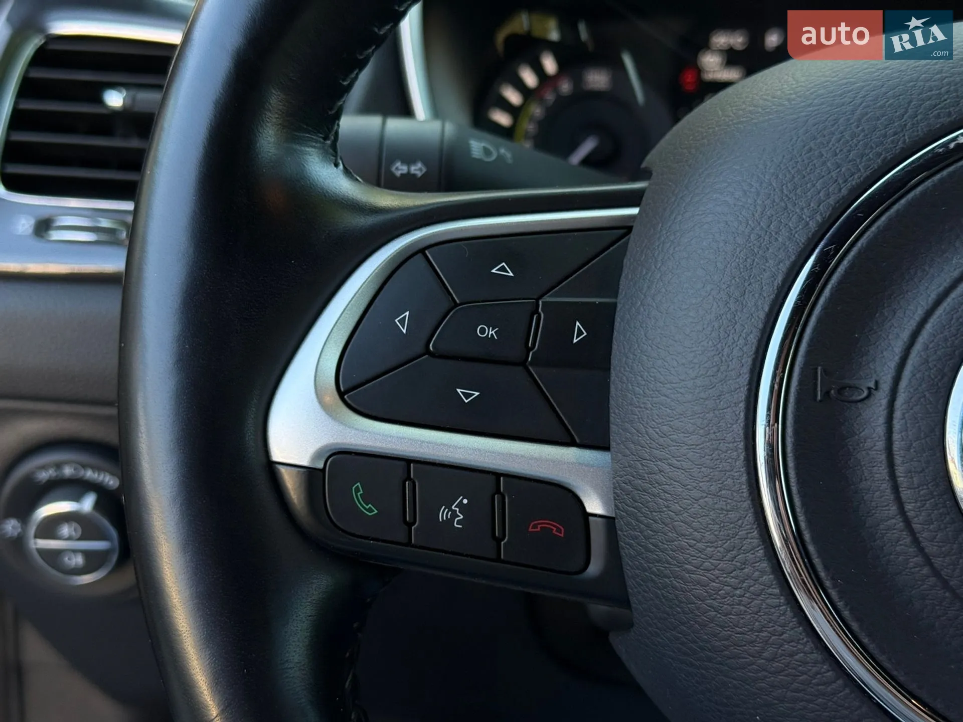 2020 Jeep Compass - мініатюра 27