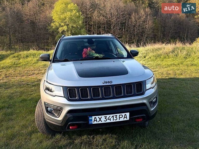 Внедорожник / Кроссовер Jeep Compass 2020 в Харькове