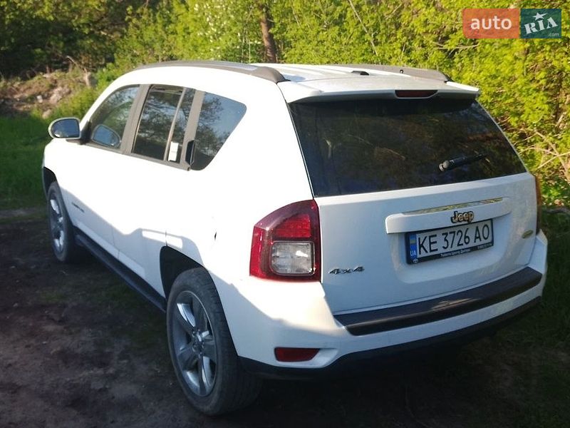 Внедорожник / Кроссовер Jeep Compass 2014 в Днепре