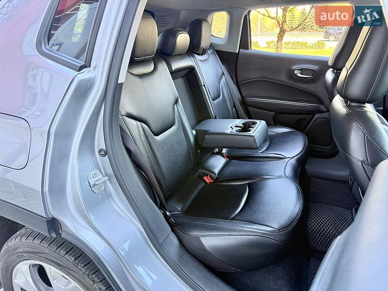 Позашляховик / Кросовер Jeep Compass 2019 в Києві