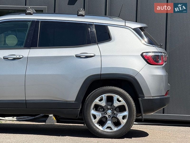 Позашляховик / Кросовер Jeep Compass 2019 в Києві
